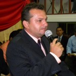 Pastor Fabiano.
