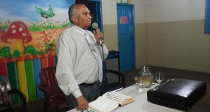 ARAGUATINS: Pastor José Ribamar reúne obreiros e esposas que serão consagrados e ordenados durante a 69ª AGO que acontecerá em julho desse ano