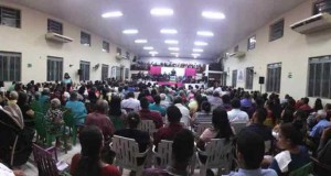 ARAGUATINS: Assembleia de Deus realizou festa de Santa Ceia