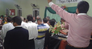 ARAGUATINS: Adolescentes da Congregação Monte Moriá comemoram 1º aniversário do grupo
