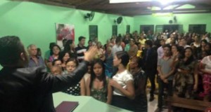 ARAGUATINS: Congregação Vale da Bênção realiza evento com a participação do Pastor Francisco Alves.