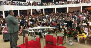 ARAGUATINS: Pastor José Ribamar parabeniza à CIADSETA pelo Jubileu de Vinho